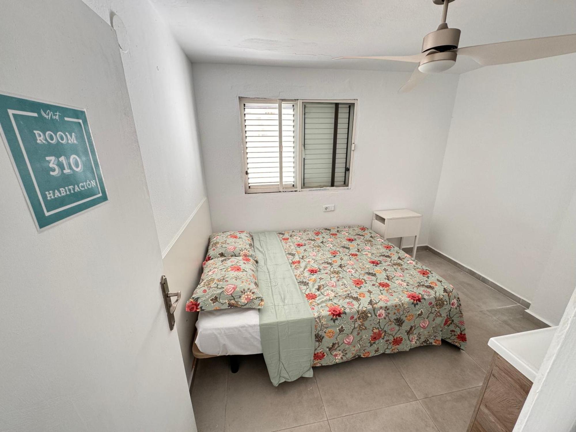 Hostal Cisne Hotel San Antonio  Luaran gambar